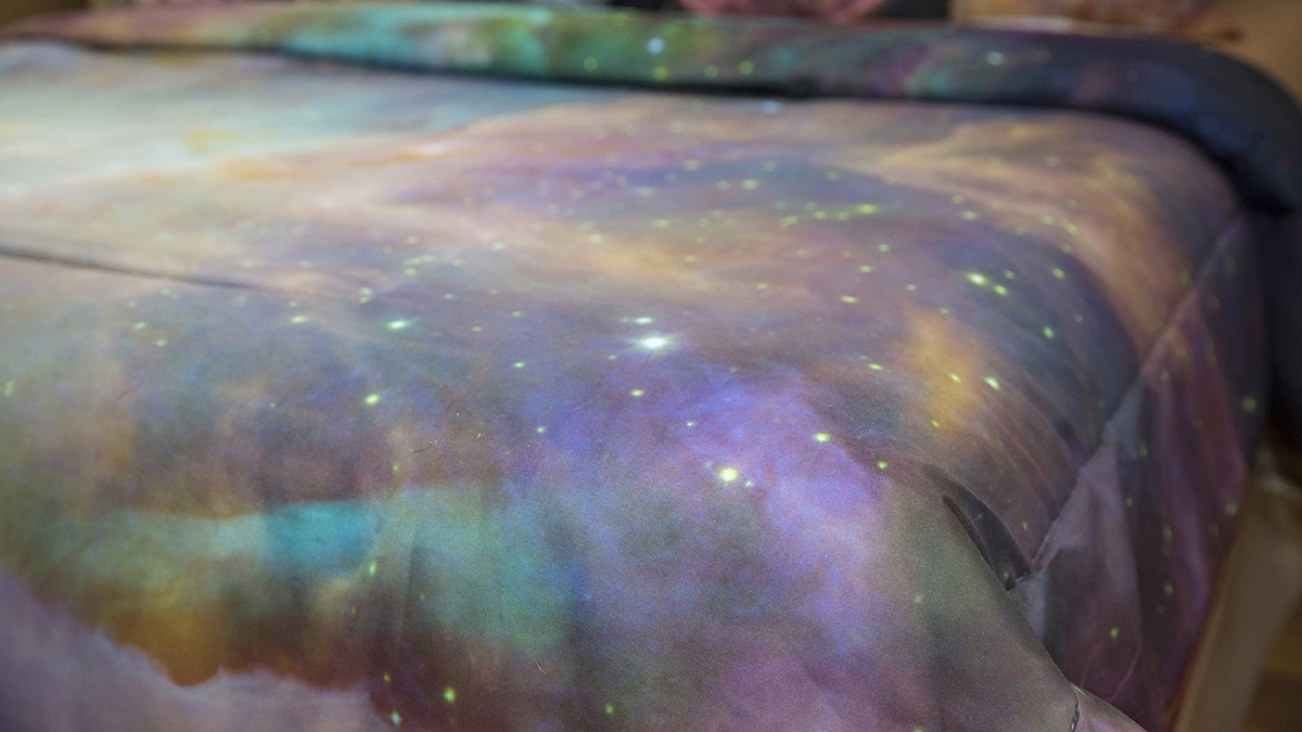 comforter detail